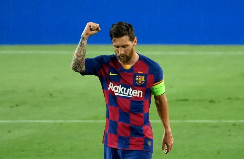 Qué le dijo Lionel Messi al Rolfi Montenegro sobre la mano ante el Napoli