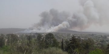 Los focos de incendio en Mina Clavero están controlados y sigue la lucha en Las Palmas\u002E