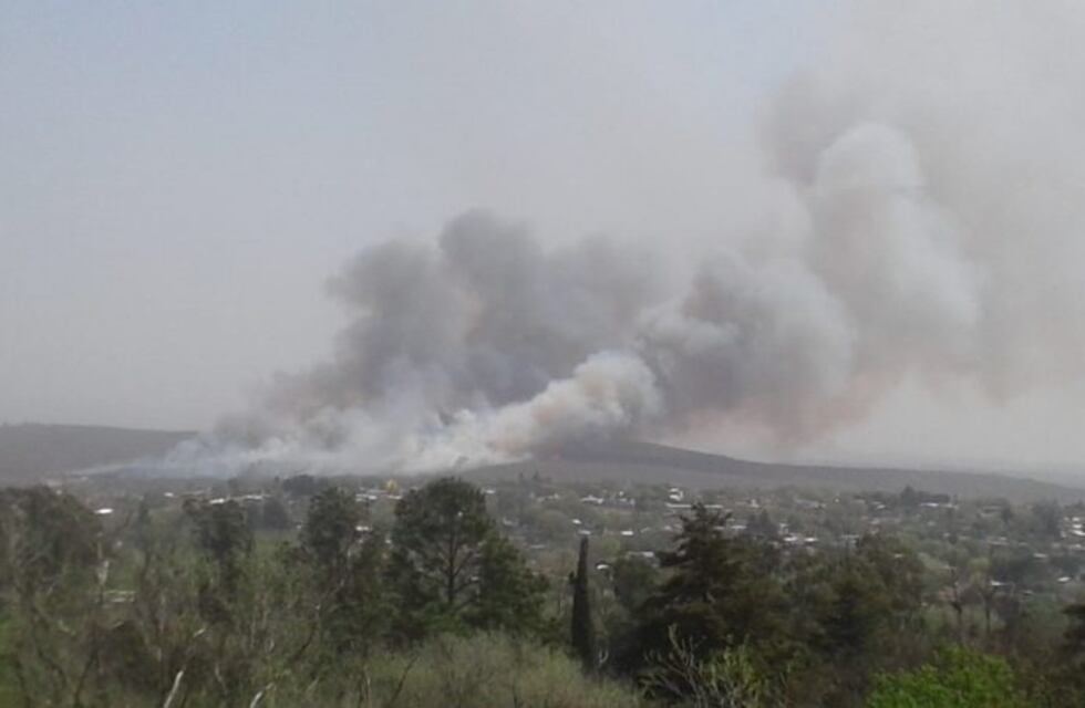 Incendios: sigue activo un solo foco en Copina