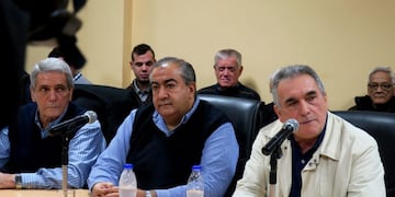 Miembros del triunvirato de la Confederación General de Trabajadores de Argentina, Héctor Daer, Juan Carlos Schmid y Carlos Acuña (EFE)