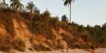 Video viral: desnudo total de una mujer en la playa de Ituzaingó