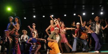 Salsa Sinfónica brilló en el balneario municipal