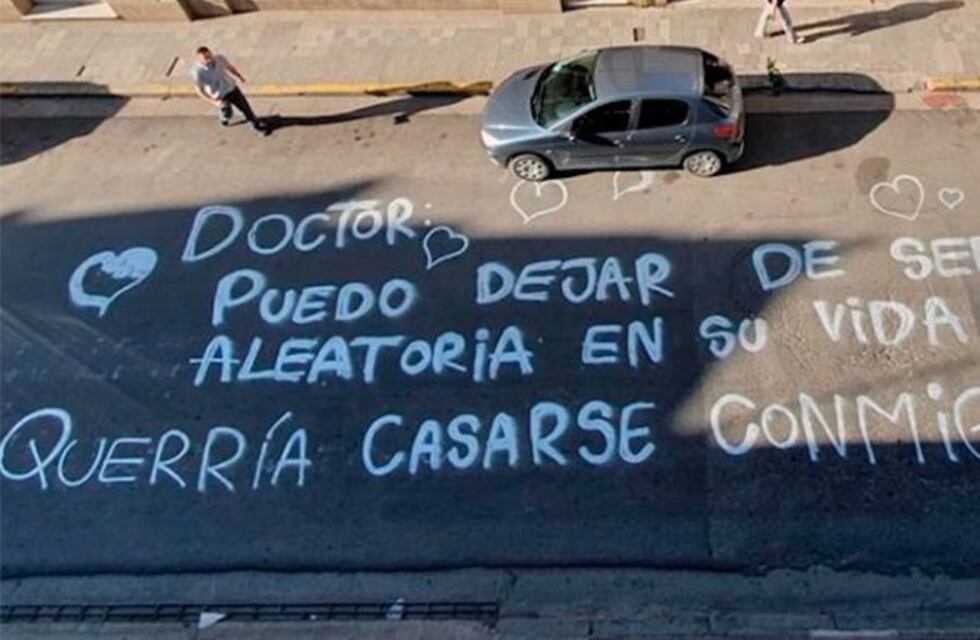 La particular propuesta de casamiento que realizó una mujer en Paraná