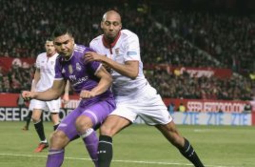 El Sevilla de Sampaoli le ganó 2-1 al Real Madrid y le cortó una racha de 40 partidos invictos