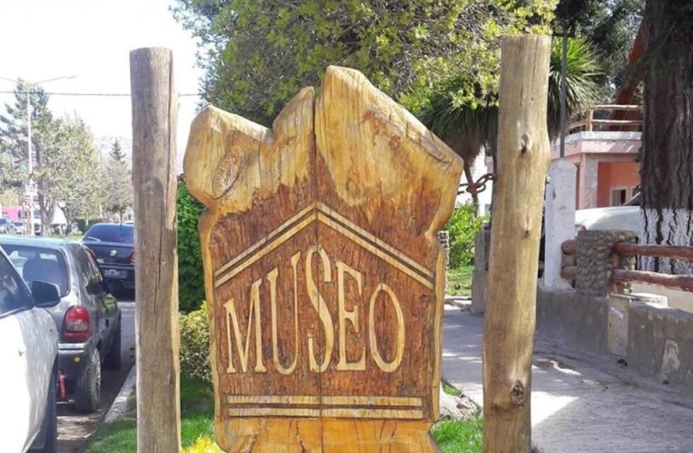Los Antiguos: Fiesta del Lago Buenos Aires