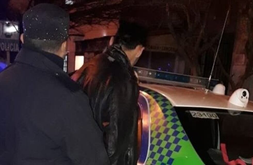 No le importó la prohibición de acercamiento e intentó atacar a su ex