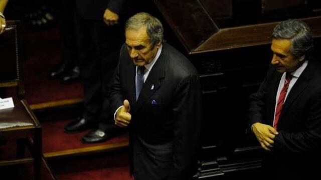 En diciembre concluye el tercer período consecutivo del "Lole" como representante en la Cámara alta.