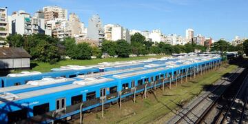 BUENOS AIRES 24/11/2014, EL MINISTRO DEL INTERIOR Y TRANSPORTE CONFIRMu00d3 QUE u201cEN EL Du00cdA DE AYER CONCLUYu00d3 EXITOSAMENTE EL RETIRO DE LA TOTALIDAD DE LAS FORMACIONES PUMA Y TOSHIBA QUE CIRCULARON EN EL RAMAL RETIRO TIGRE HASTA EL Su00c1BADO PASADO FOTO:DYN/GENTIL