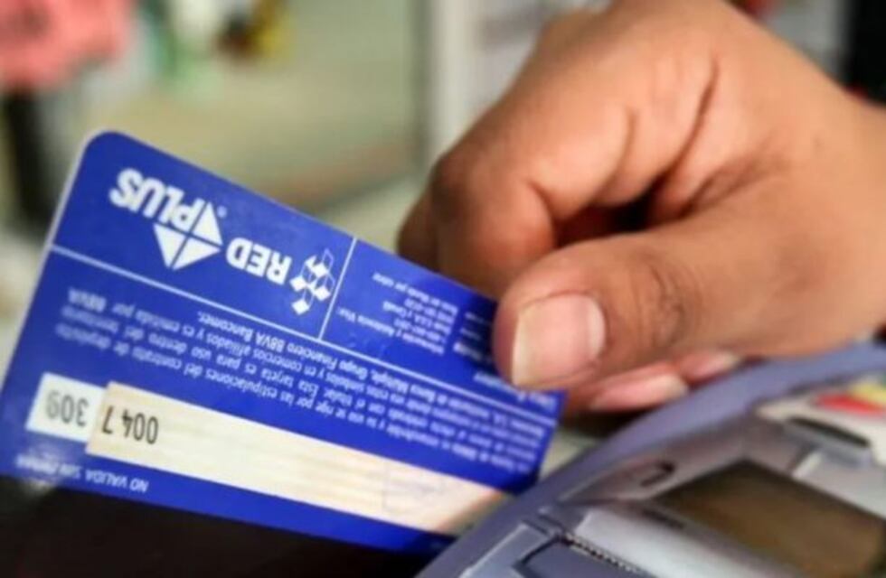 Los bancos habilitan el pedido de créditos a tasa cero para monotributistas y autónomos