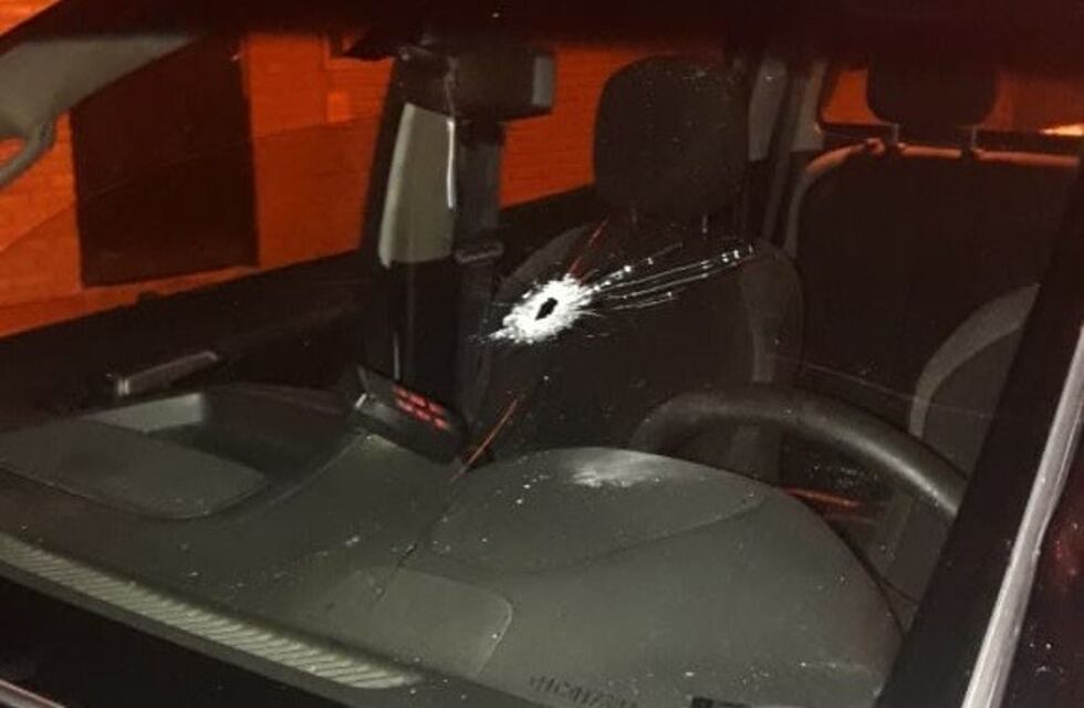 Sin límites: balearon a un policía en un control vehicular en la zona norte