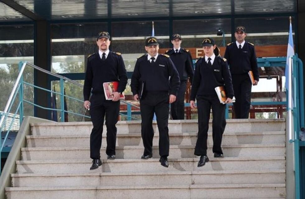 La Escuela Superior de Oficiales de la Armada cumplió 115 años