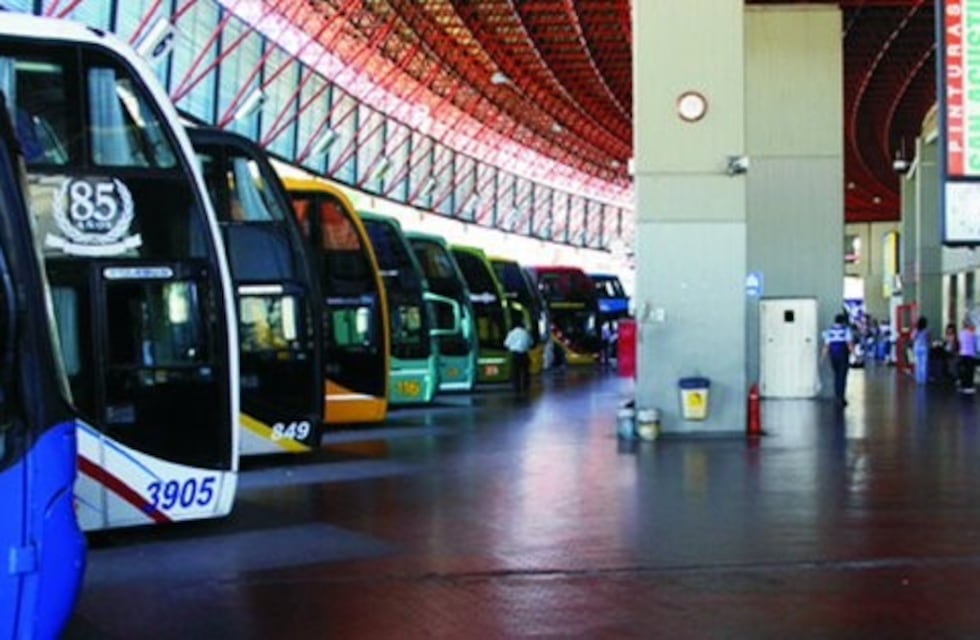 Se realizó un operativo de control en los colectivos de larga distancia