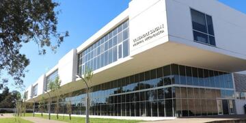 La profesional también se encargó del traslado de una embarazada desde el Hospital Central a la capital provincial\u002E (Google Maps)