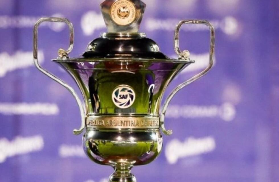 El campeón de la Superliga no recibirá el trofeo este fin de semana