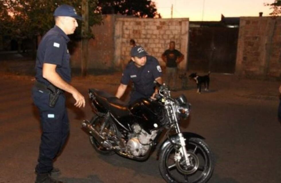 Murió un nene de 3 años que iba sin casco en una moto con su papá