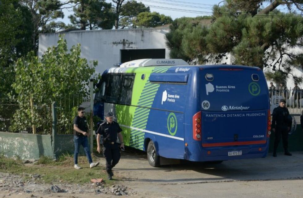 En medio de insultos, los rugbiers se retiraron de la audiencia por el asesinato de Fernando Báez Sosa