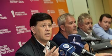 La candidatura de Eduardo Mones Ruiz para la Justicia fue impugnada por Avanzar San Luis.