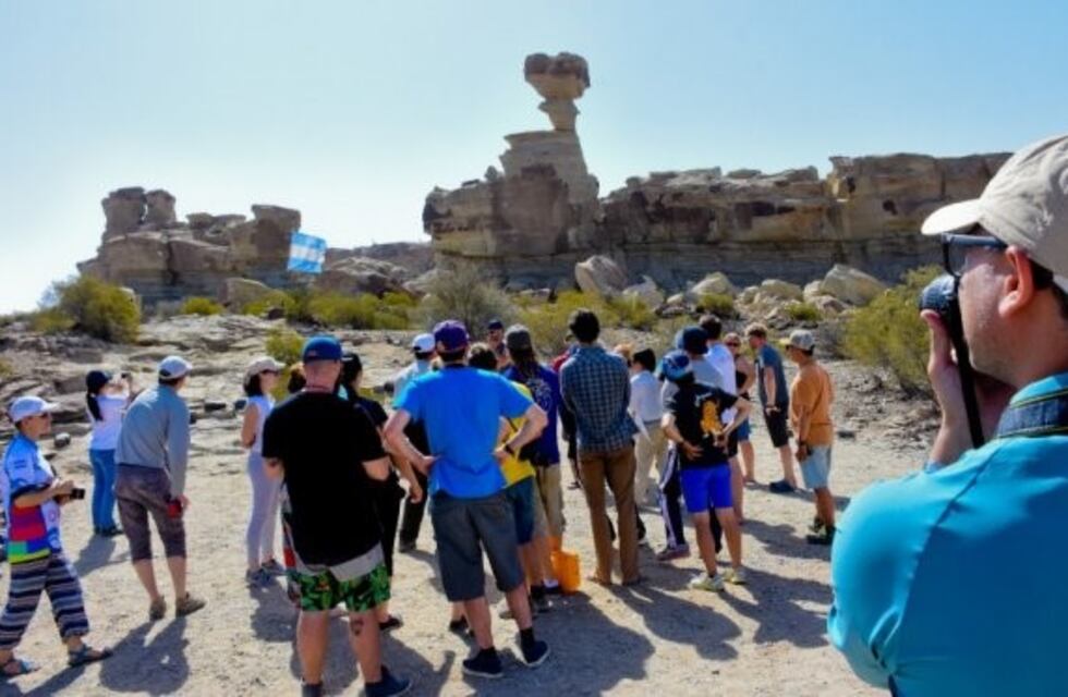 Ischigualasto, la "tierra de dinosaurios" que es furor en vacaciones