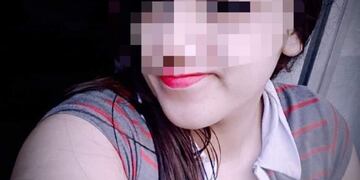 Adolescente que dio a luz a una bebé y la cortó con una tijera (Web)