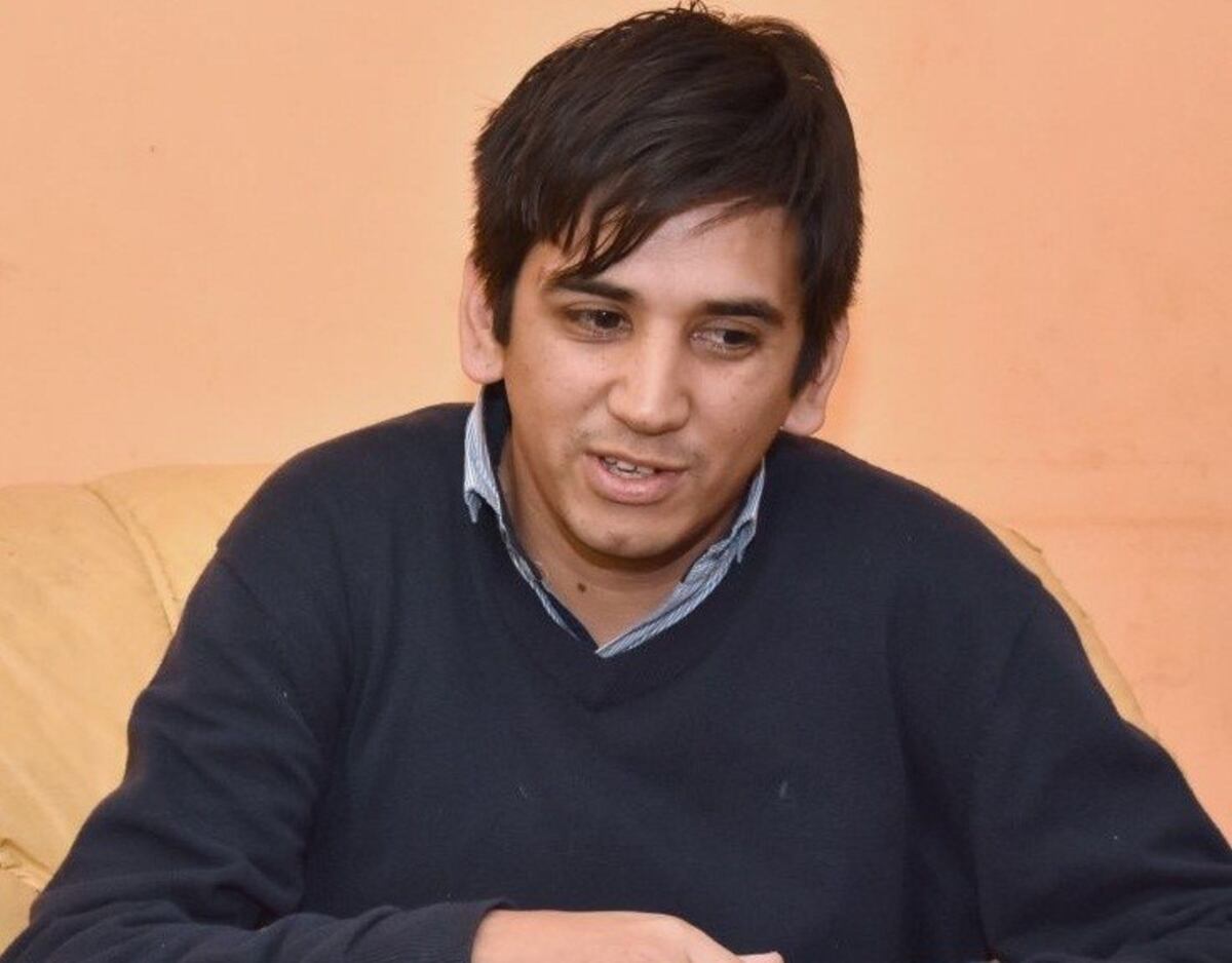 El agresor rompió los vidrios de la ventana y un televisor que Silva tenía en el comedor de su casa\u002E