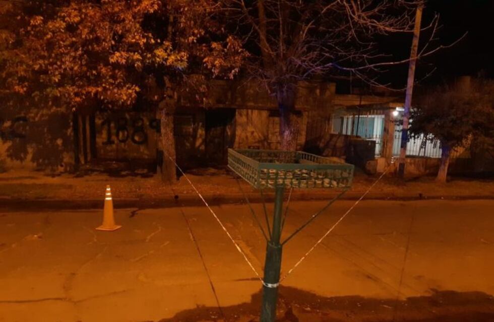 Le dispararon en el rostro a un adolescente de 15 años en Villa Gobernador Gálvez y está grave