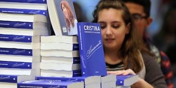 La expresidenta llega al Chaco esta noche\u002E (Clarín)