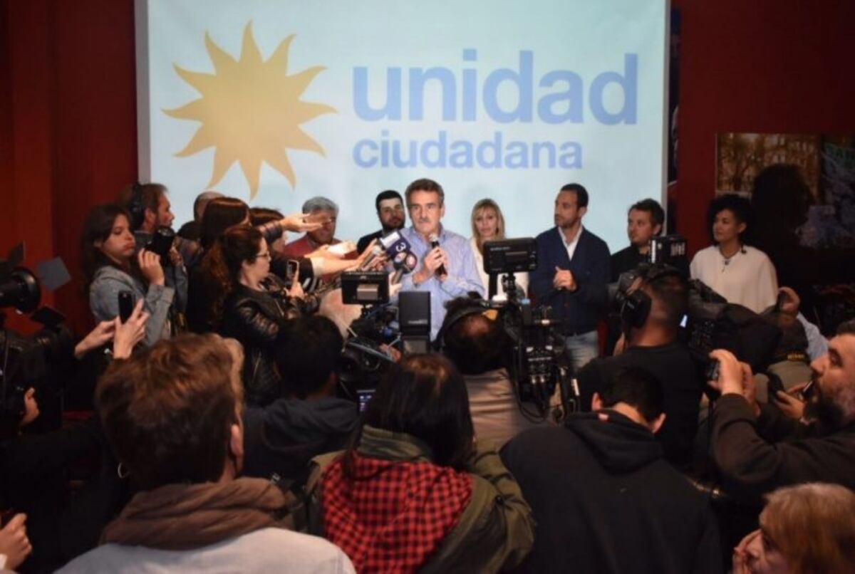 Rossi salió a criticar el escrutinio nacional por la demora en cargar los datos del Gran Rosario\u002E (Prensa Unidad Ciudadana)