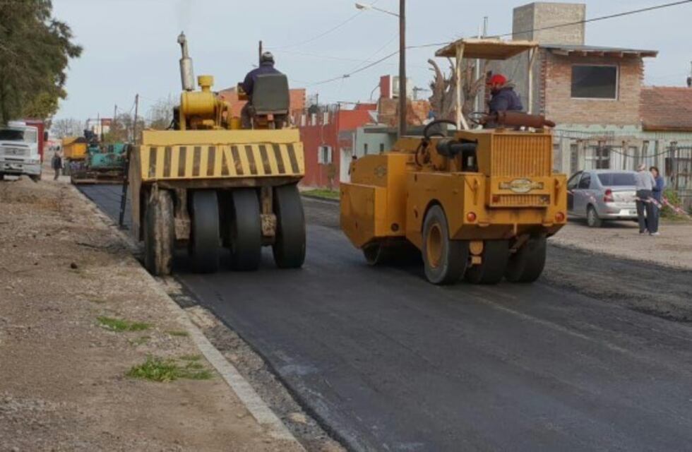 Vecinos intiman al Municipio para que cambien de empresa en una obra