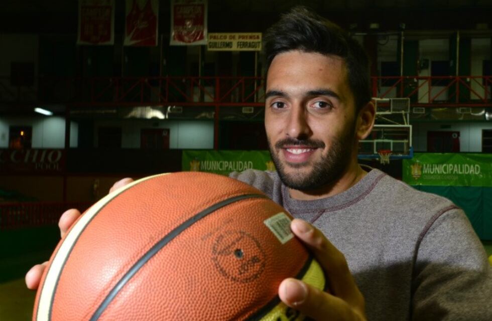 Facundo Campazzo fue oficializado como jugador del Real Madrid para la temporada 2017-2018