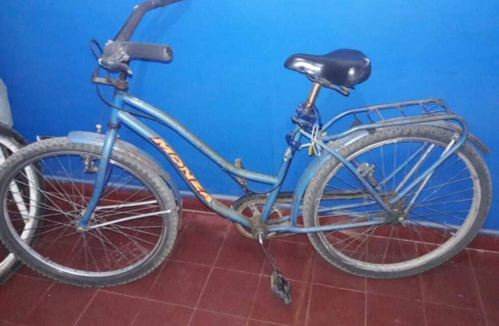 Punta Alta: buscan al dueño de elementos encontrados sobre la ruta 229