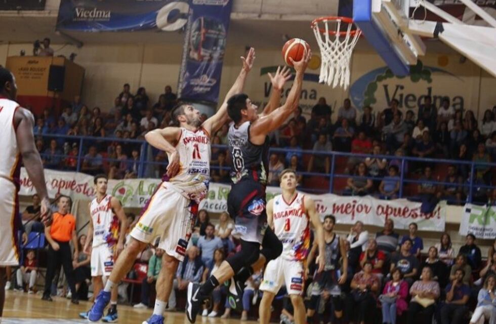 Rocamora perdió con Viedma a pesar de los 17 puntos de Manuel Olocco