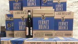 Las cajas de fernet son un bien preciado para varios cordobeses.
