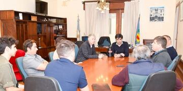 REunión del Intendente López con empresarios de la construcción\u002E