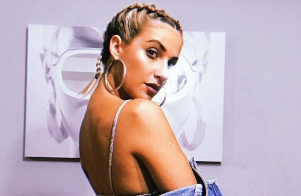 Bianca Iovenitti posó en bikini y reveló que se niega por completo a la llegada del invierno
