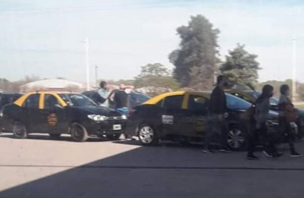 La policía de la provincia escoltó a 17 vehículos provenientes de Buenos Aires