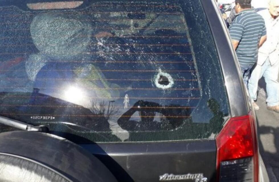 Un video complica al policía preso por andar a los balazos en la calle