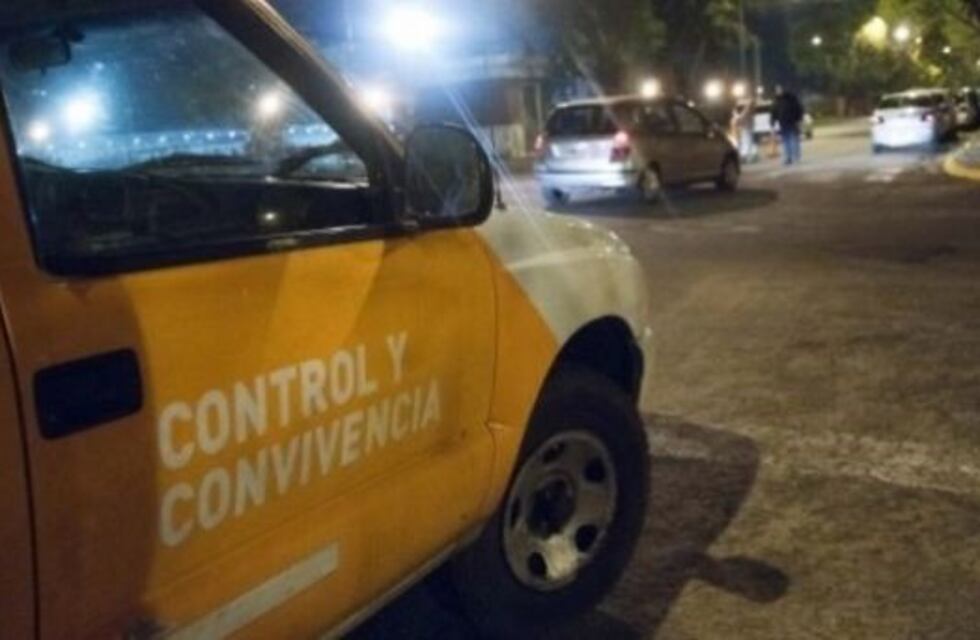 Ebria, agredió a un inspector de tránsito y quedó a resguardo