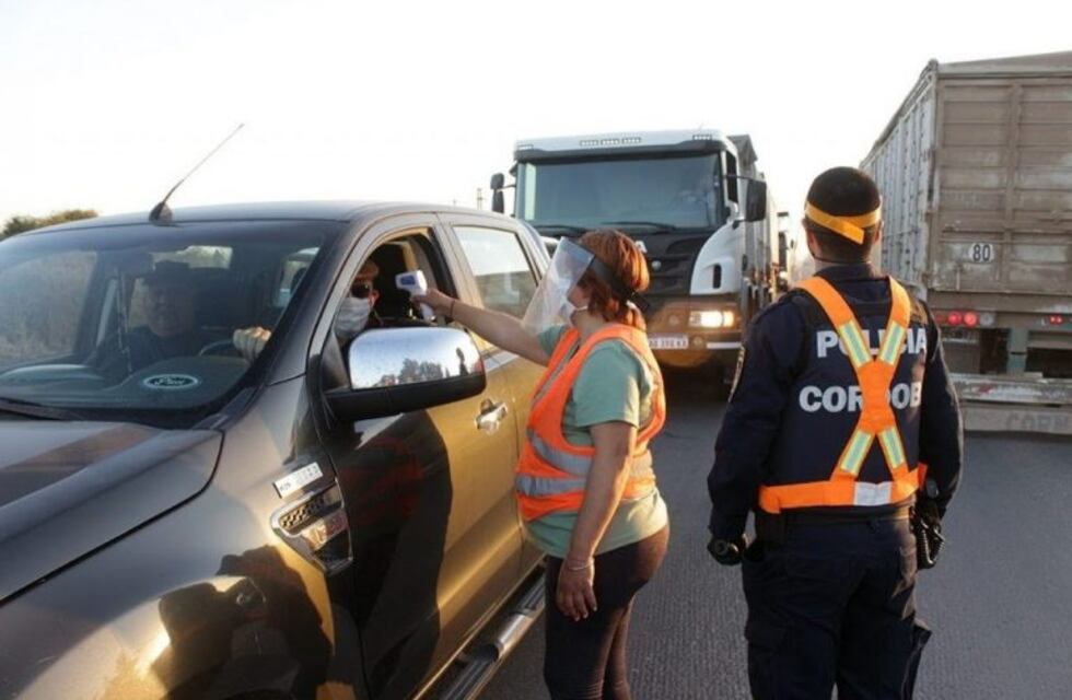 Arroyito: el CEA y el Municipio restringen los viajes entre localidades por los casos de Covid-19