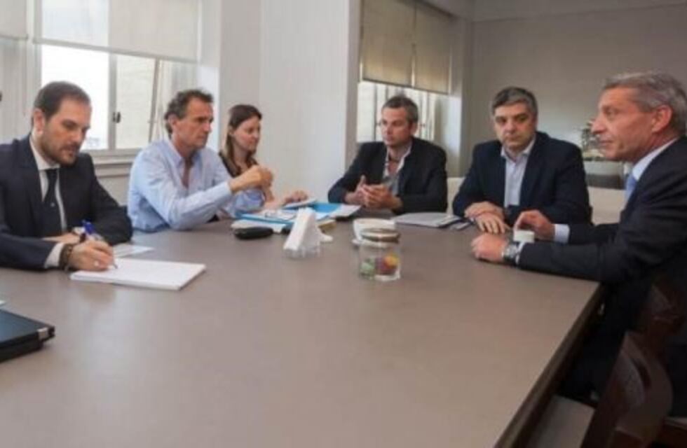 Gestiones con Nación para reactivar obras en la Provincia