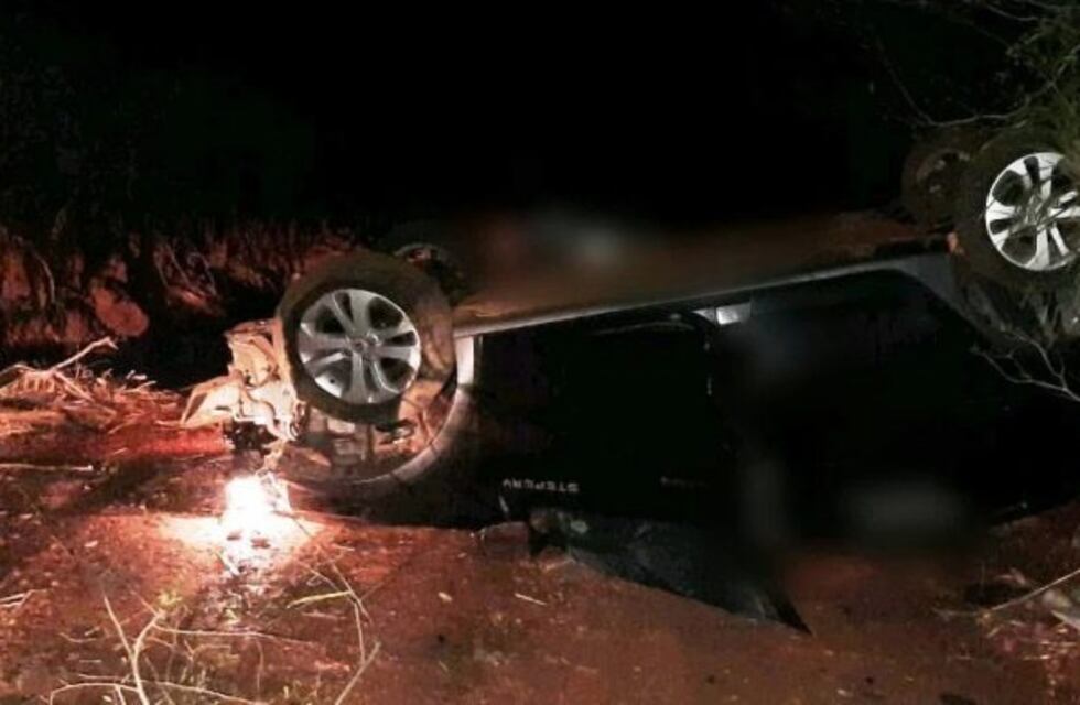 Un accidente en un camino de Oberá dejó dos heridos