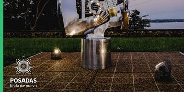 El Guitarrero, obra del artista misionero Gerónimo Rodríguez\u002E (M\u002E de Posadas)