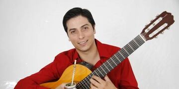 Gerardo Lemos es invitado de lujo en el Aula de Canto de la UTN San Francisco