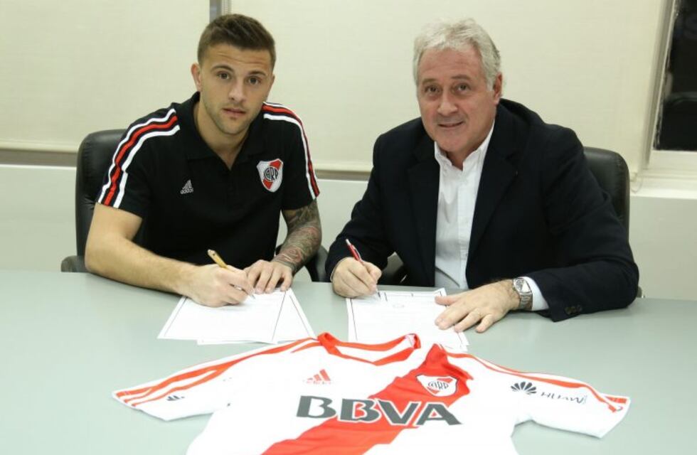 Denis Rodríguez renovó con River y reflotó la llegada de Arzura a Newell's