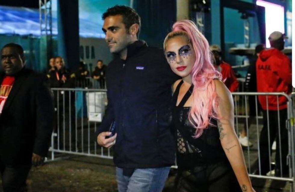 Buscó a su ex pareja en las redes sociales y su nueva novia era Lady Gaga
