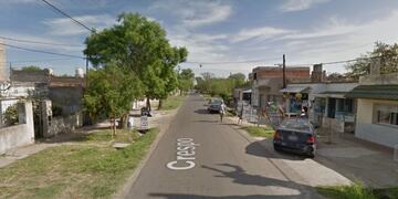 El homicidio ocurrió en calle Crespo entre Biedma y Presidente Quintana\u002E (Google Street View)