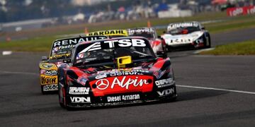 Juan Manuel Urcera en el autódromo de Rafaela\u002E (@PistasArg)