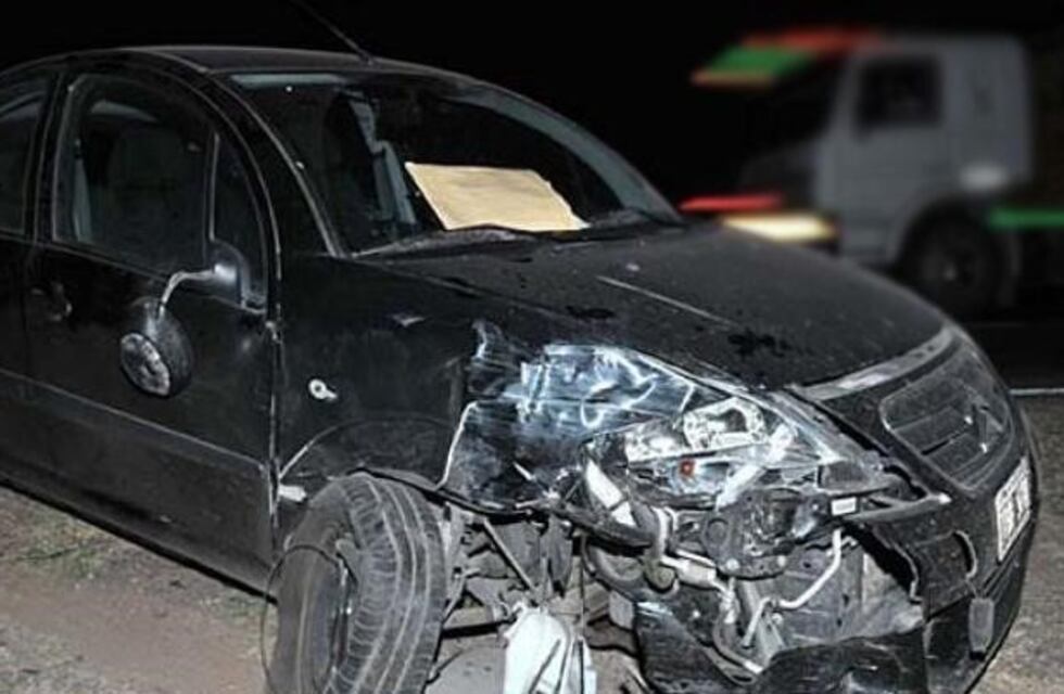 Un hombre se fracturó un tobillo tras un accidente automovilístico