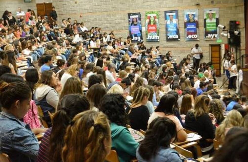 Especialistas intercambian experiencias  sobre el ingreso universitario