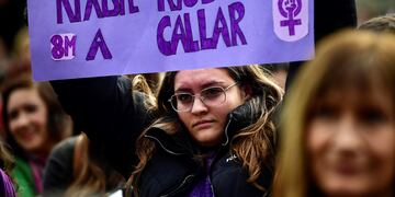 Ni una menos. Violencia contra mujeres y niños, violencia doméstica.
(AP)