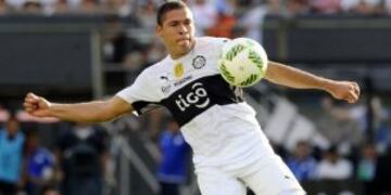 El defensor tambiu00e9n estu00e1 en la lista de posibles refuerzos de Racing.